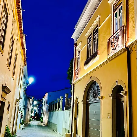 Estudio 81 Junto A Sinagoga تومار